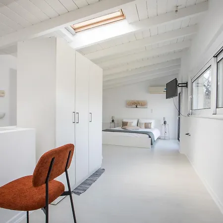 Marianthis House