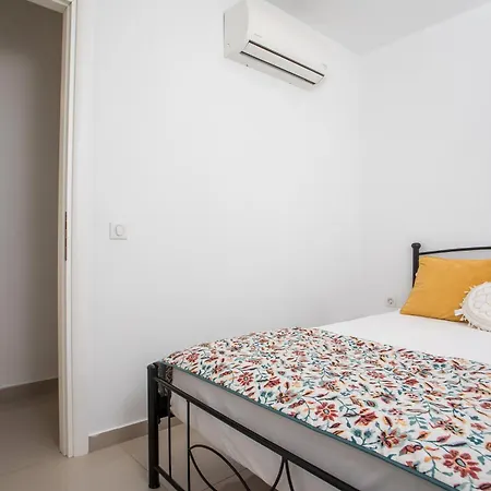 Apartment Marianthis House