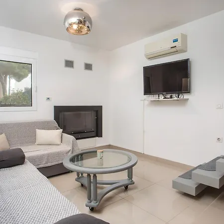 Marianthis House Apartment *